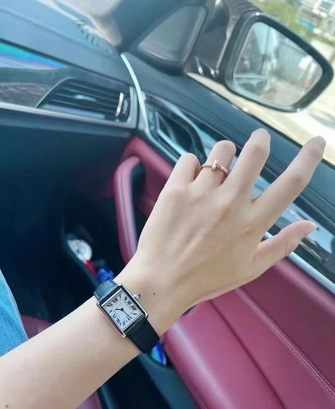 Cartier Black Leather Strap Watch — model